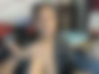 Sienna Divyne's Live Sex Cam Show