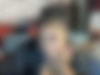 Sienna Divyne's Live Sex Cam Show