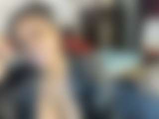 Sienna Divyne's Live Sex Cam Show