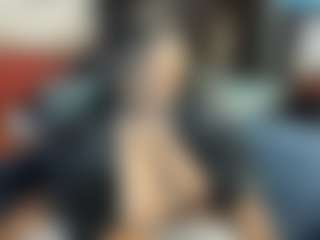 Sienna Divyne's Live Sex Cam Show