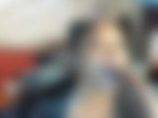 Sienna Divyne's Live Sex Cam Show
