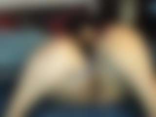 Sienna Divyne's Live Sex Cam Show