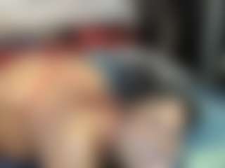 Sienna Divyne's Live Sex Cam Show
