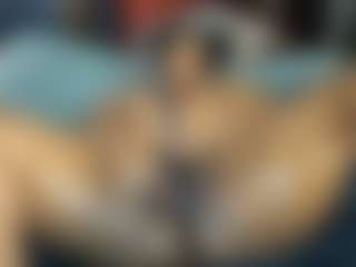 Sienna Divyne's Live Sex Cam Show
