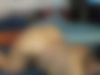 Sienna Divyne's Live Sex Cam Show