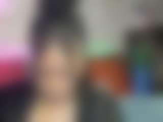 Sienna Divyne's Live Sex Cam Show