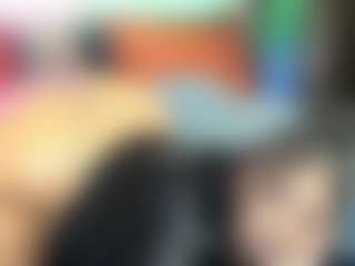 Sienna Divyne's Live Sex Cam Show