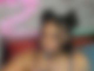 Sienna Divyne's Live Sex Cam Show