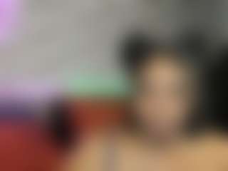 Sienna Divyne's Live Sex Cam Show