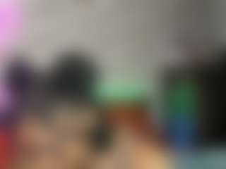 Sienna Divyne's Live Sex Cam Show