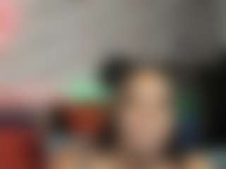 Sienna Divyne's Live Sex Cam Show