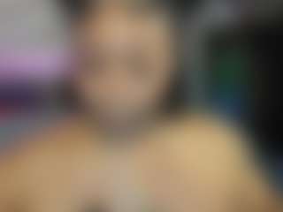 Sienna Divyne's Live Sex Cam Show
