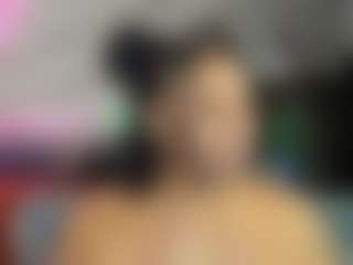 Sienna Divyne's Live Sex Cam Show