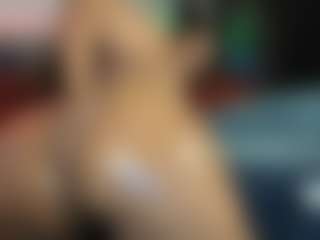 Sienna Divyne's Live Sex Cam Show