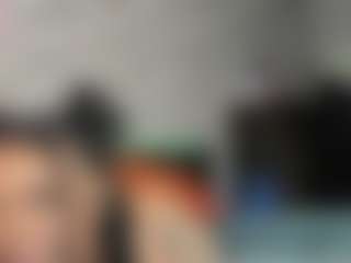 Sienna Divyne's Live Sex Cam Show