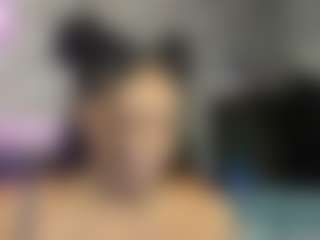 Sienna Divyne's Live Sex Cam Show