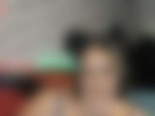Sienna Divyne's Live Sex Cam Show