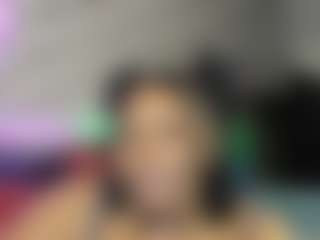 Sienna Divyne's Live Sex Cam Show