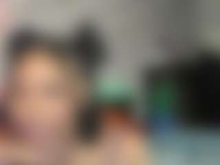 Sienna Divyne's Live Sex Cam Show