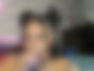 Sienna Divyne's Live Sex Cam Show