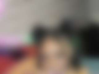 Sienna Divyne's Live Sex Cam Show