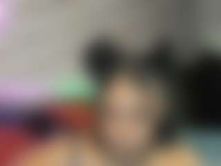 Sienna Divyne's Live Sex Cam Show