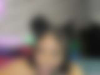 Sienna Divyne's Live Sex Cam Show