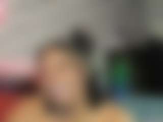 Sienna Divyne's Live Sex Cam Show