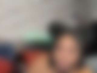Sienna Divyne's Live Sex Cam Show
