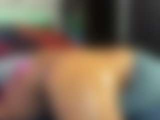 Sienna Divyne's Live Sex Cam Show