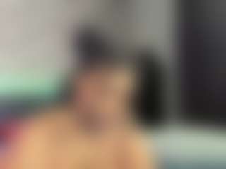 Sienna Divyne's Live Sex Cam Show