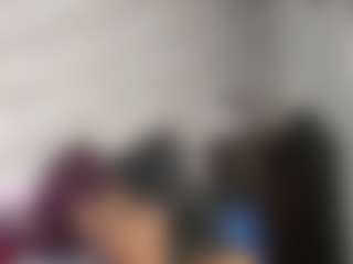 Sienna Divyne's Live Sex Cam Show