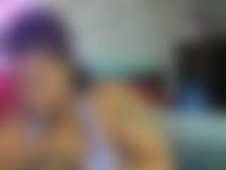 Sienna Divyne's Live Sex Cam Show