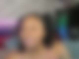 Sienna Divyne's Live Sex Cam Show