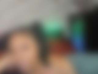 Sienna Divyne's Live Sex Cam Show