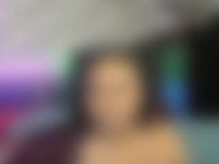 Sienna Divyne's Live Sex Cam Show
