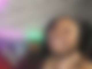 Sienna Divyne's Live Sex Cam Show