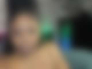 Sienna Divyne's Live Sex Cam Show