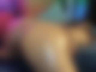 Sienna Divyne's Live Sex Cam Show