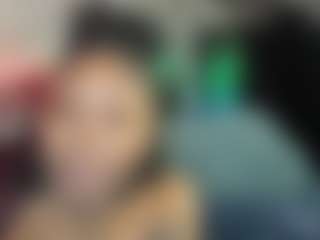Sienna Divyne's Live Sex Cam Show