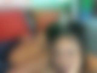 Sienna Divyne's Live Sex Cam Show