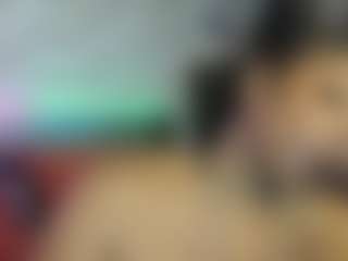 Live cam show with Sienna Divyne - Dildo on CamwithHer