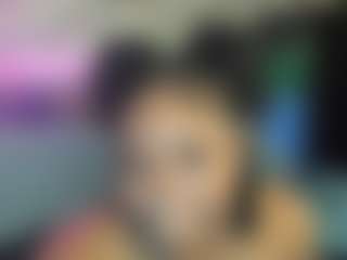 Sienna Divyne's Live Sex Cam Show