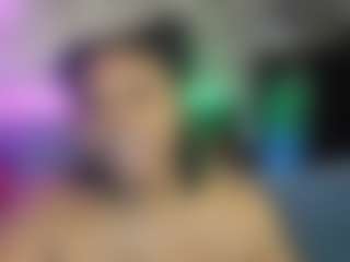 Sienna Divyne's Live Sex Cam Show