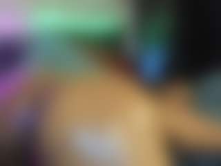 Sienna Divyne's Live Sex Cam Show