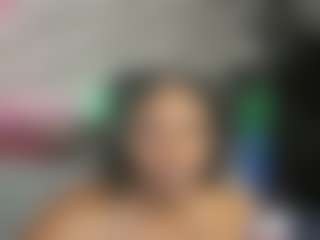 Sienna Divyne's Live Sex Cam Show