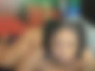 Live cam show with Sienna Divyne - Black Dildo on sexylive.show