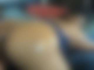Sienna Divyne's Live Sex Cam Show