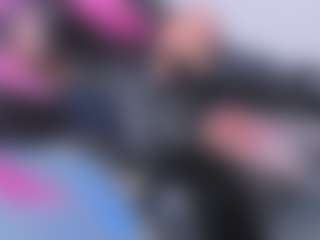 Live cam show with Ivanna Hunt - Spank on livesuperchat.net