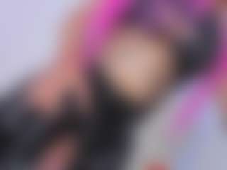 Live cam show with Ivanna Hunt - Latina on Camsoda